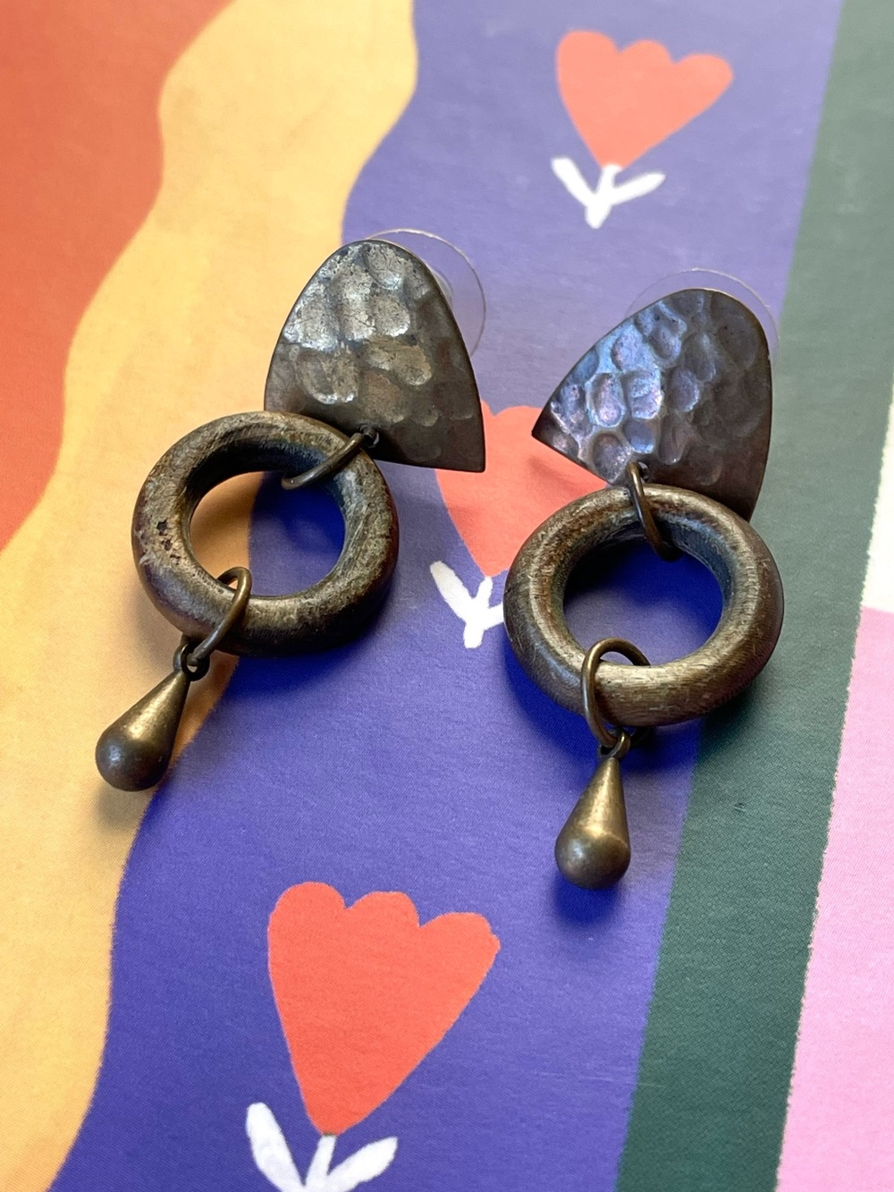 Vintage brass metal abstract dangle earrings